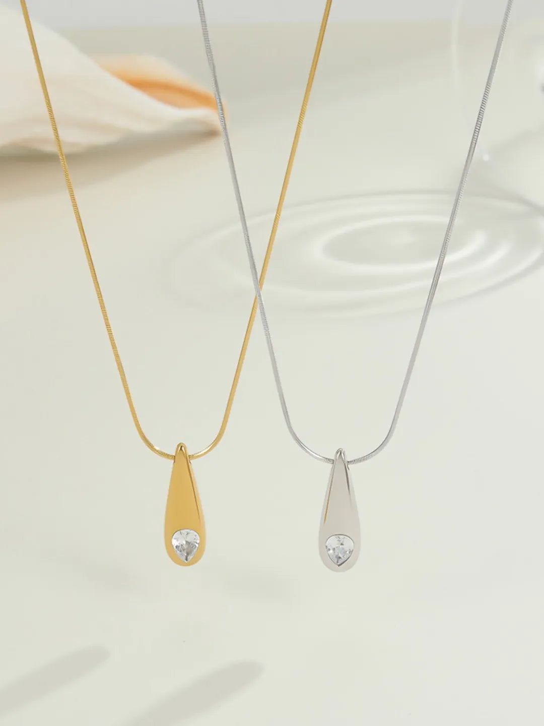 TEARDROP JEWEL SET
