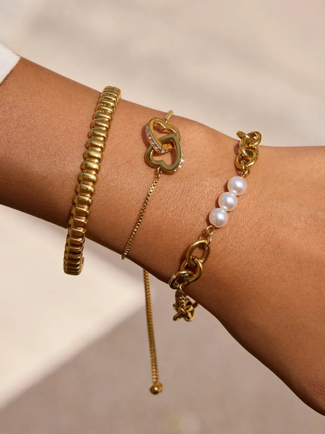 LOVELY HEART BRACELET