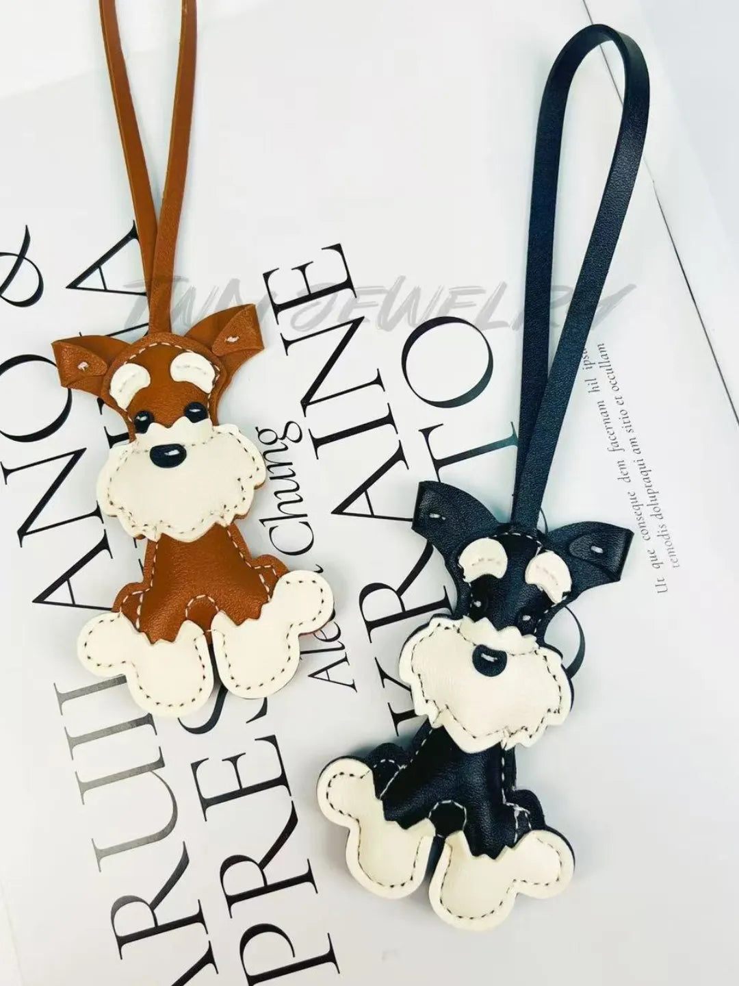 CUTE SCHNAUZER CHARM