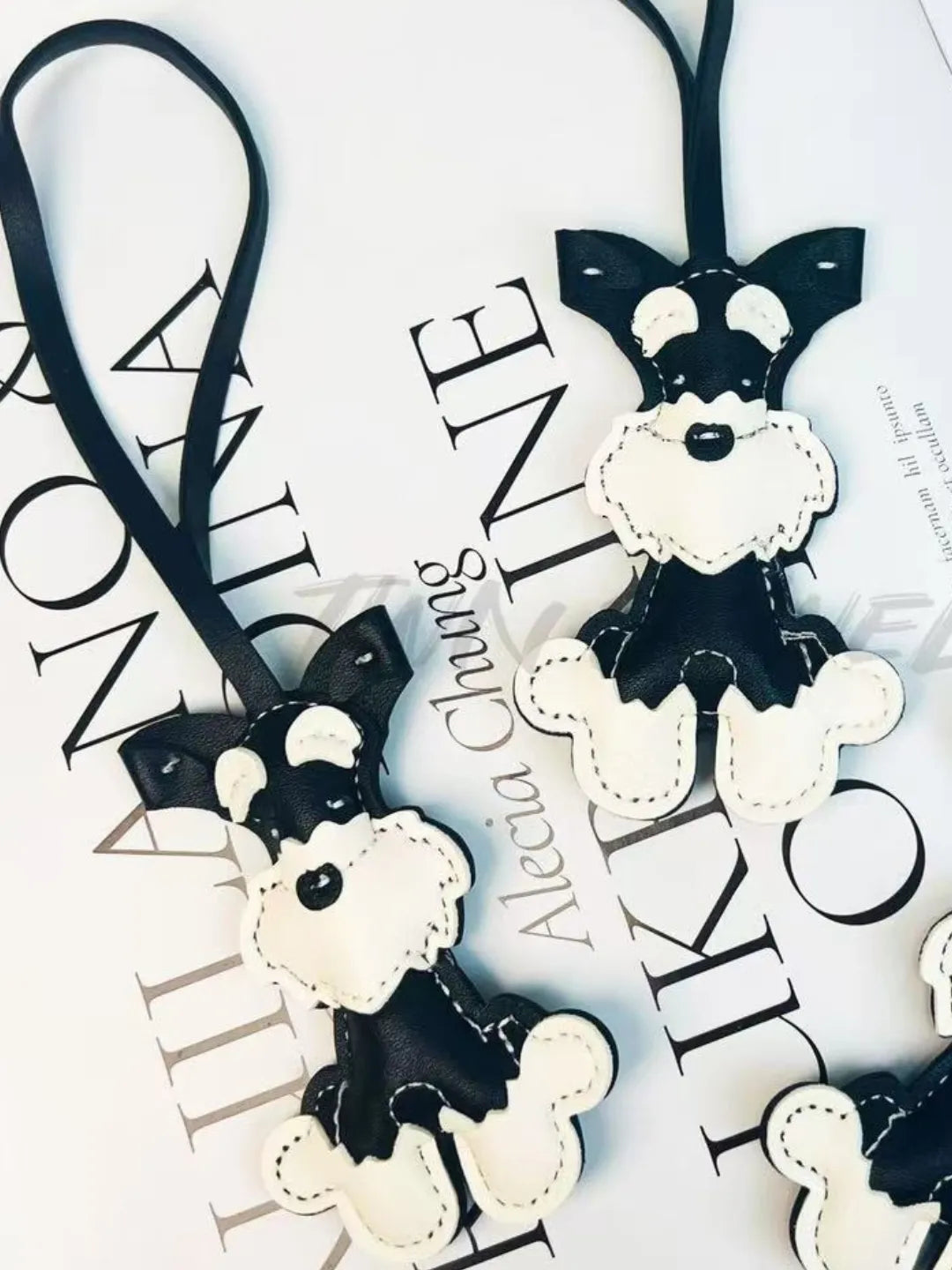 CUTE SCHNAUZER CHARM