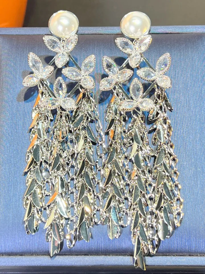 FRENCH FLOWER TASSELS