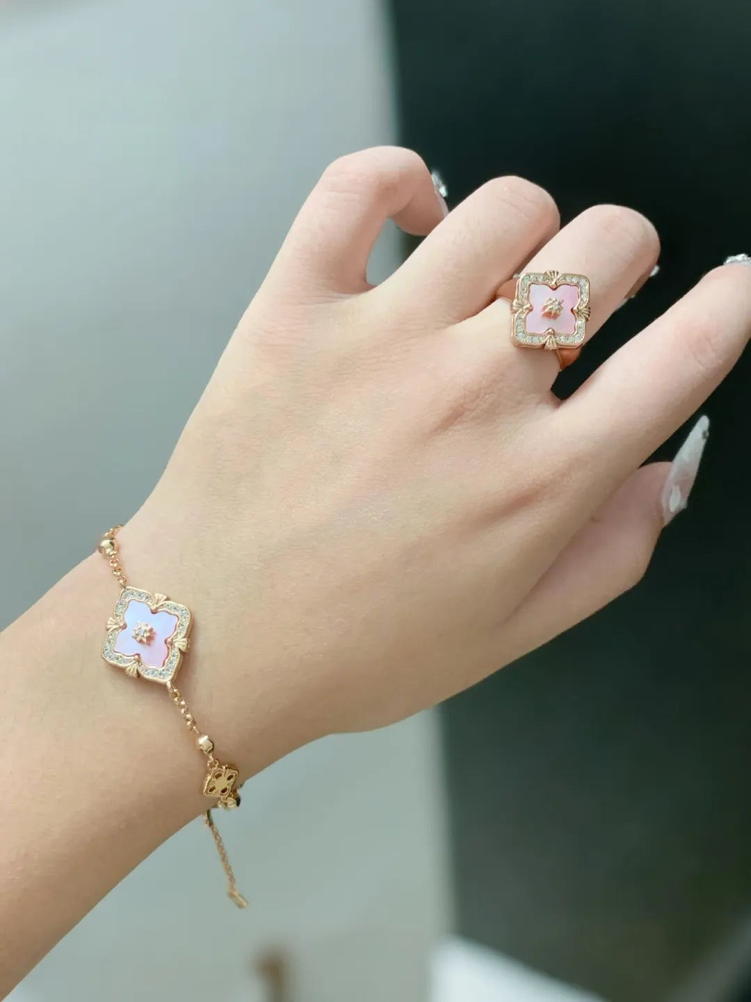 BLUSH BLOOM SET