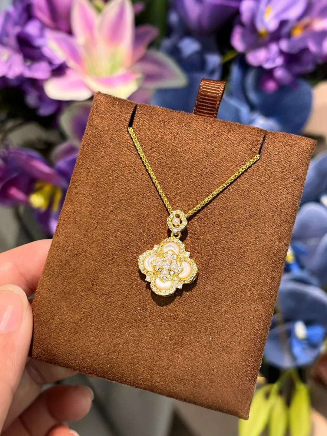 PEARL CLOVER SET