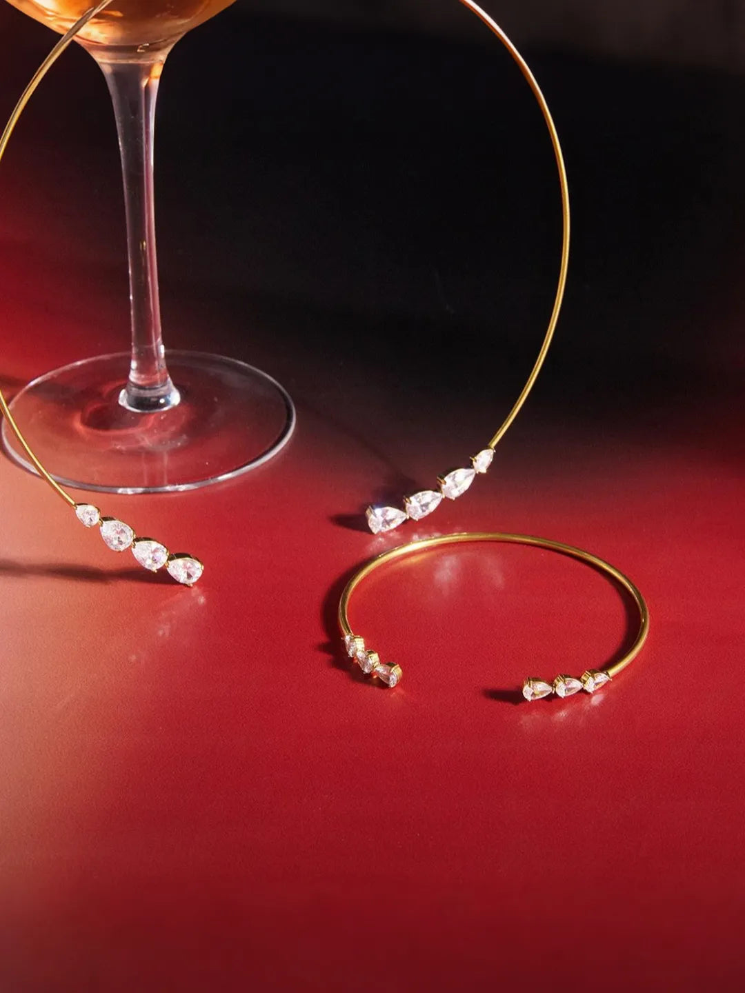 TEARDROP CHOKER
