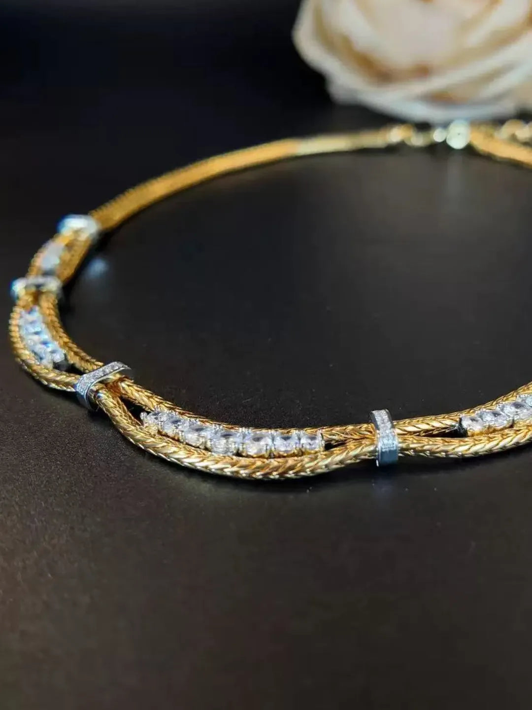 BRASS PAVE LOCK CHOKER