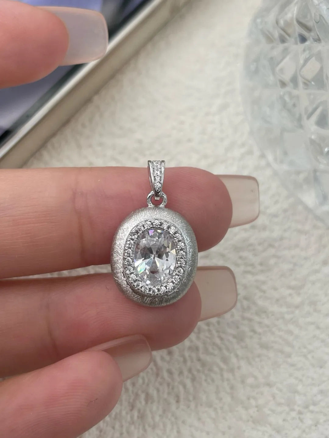 MATTE CZ VINTAGE PENDANT