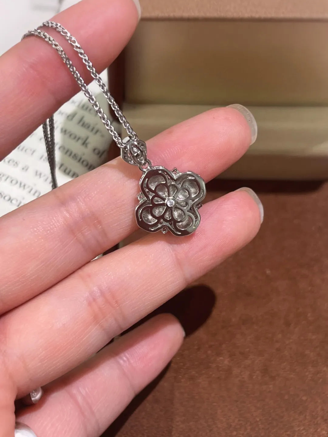 PEARL CLOVER SET