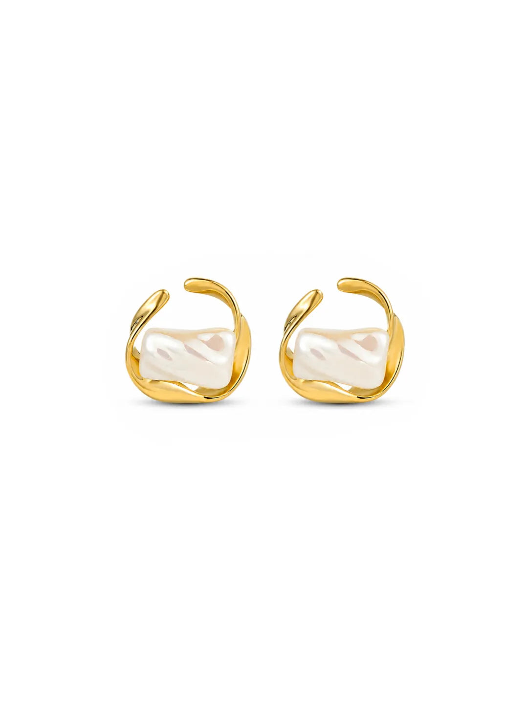 PEARL LOOP STUDS