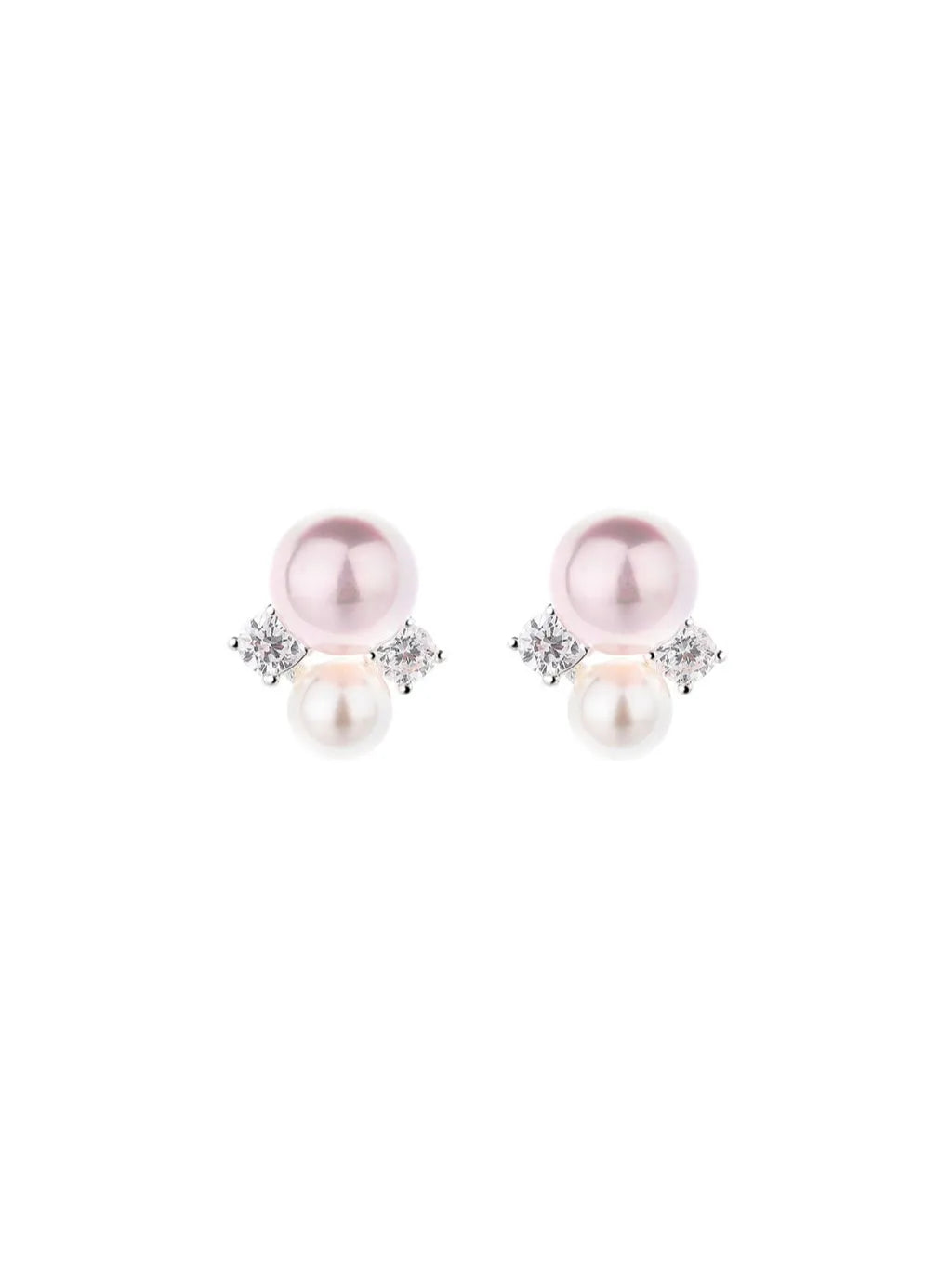 FINE PEARL EARRINGS