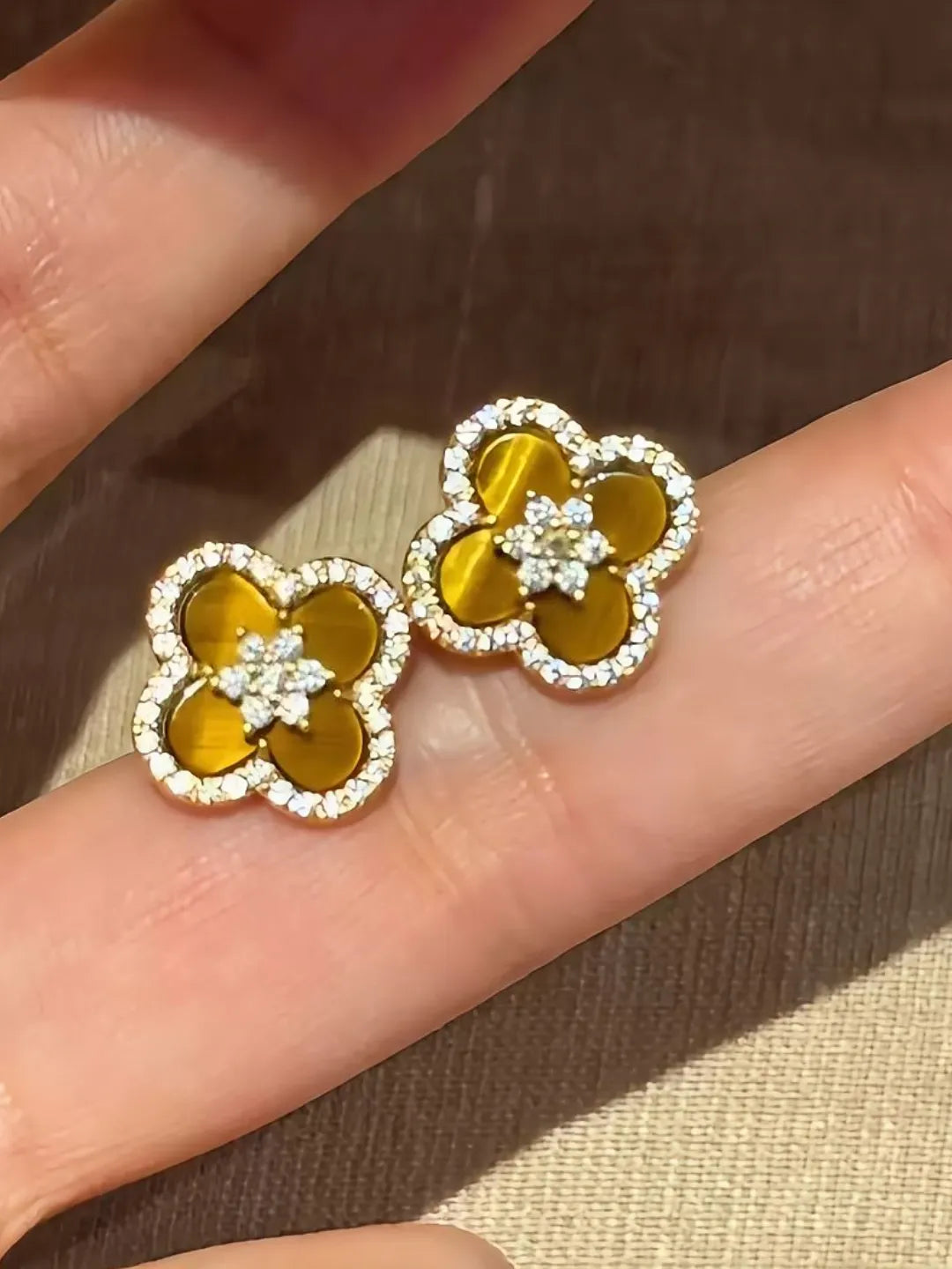 TIGER’S EYE CLOVER JEWELRY