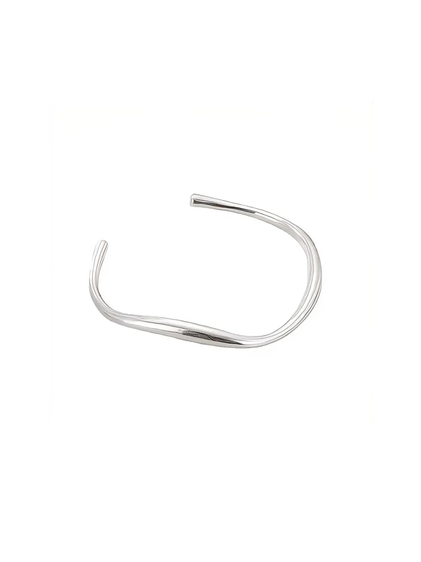 MÖBIUS BAND BRACELET