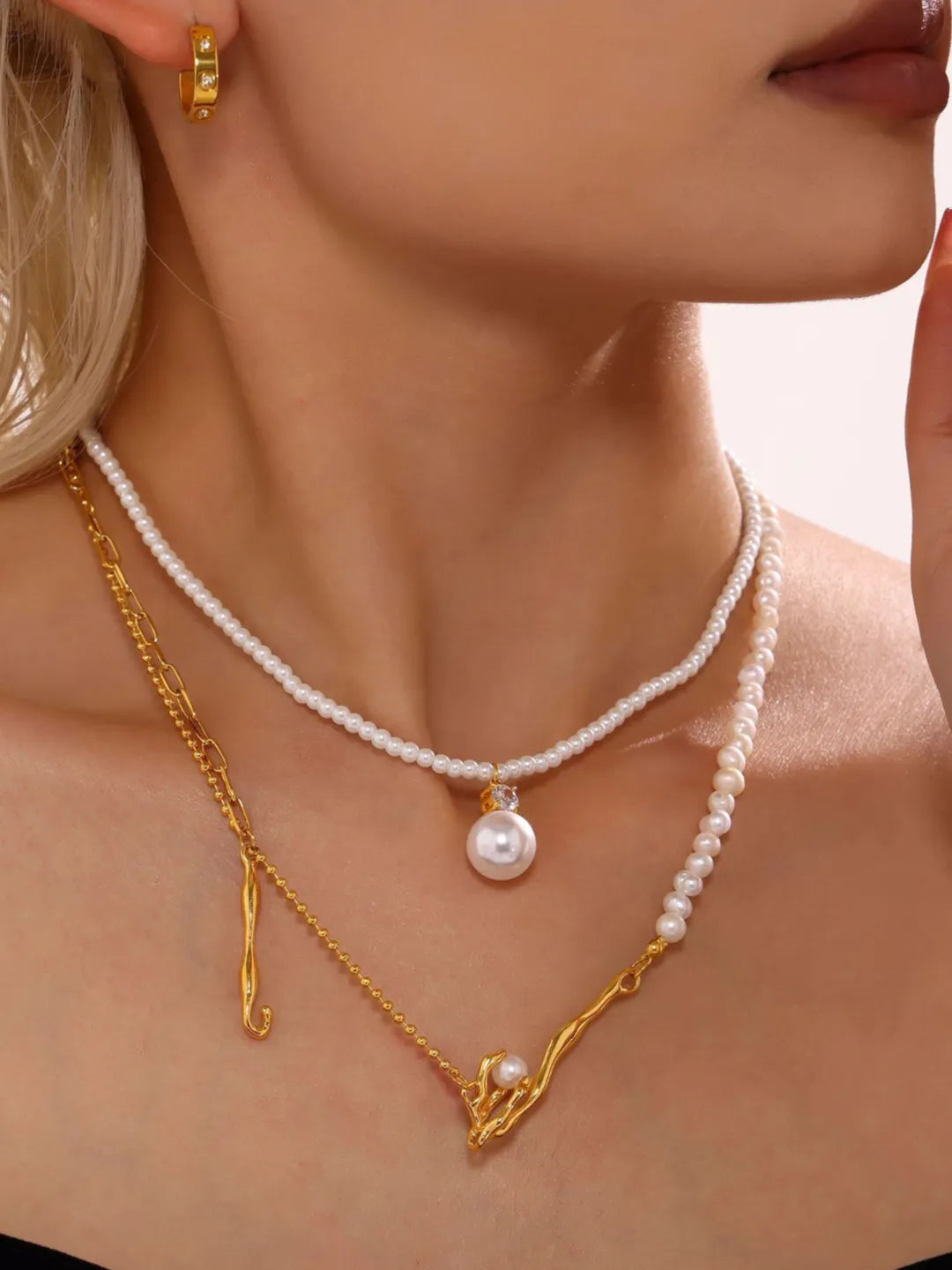PEARL AB NECKLACE