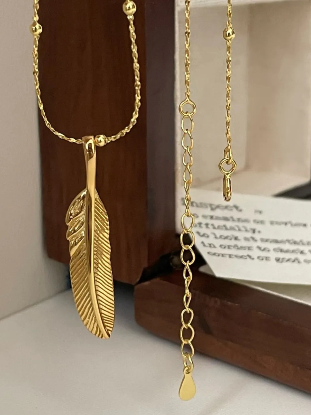 BOHO FEATHER PENDANT