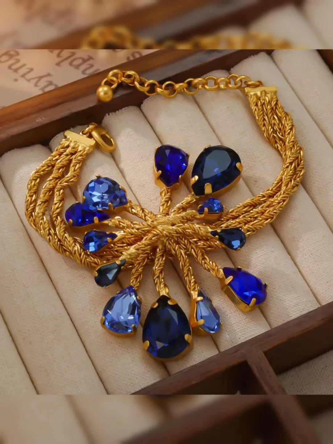 VINTAGE PALACE FIREWORK JEWELRY