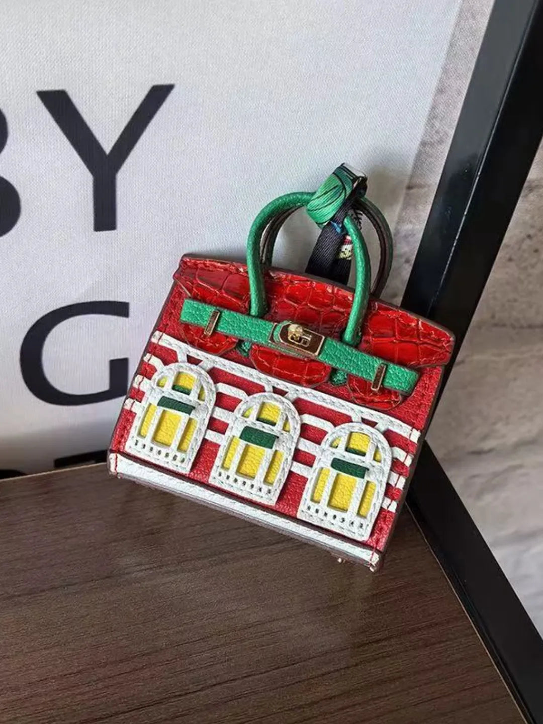 HOUSE MINI BAG