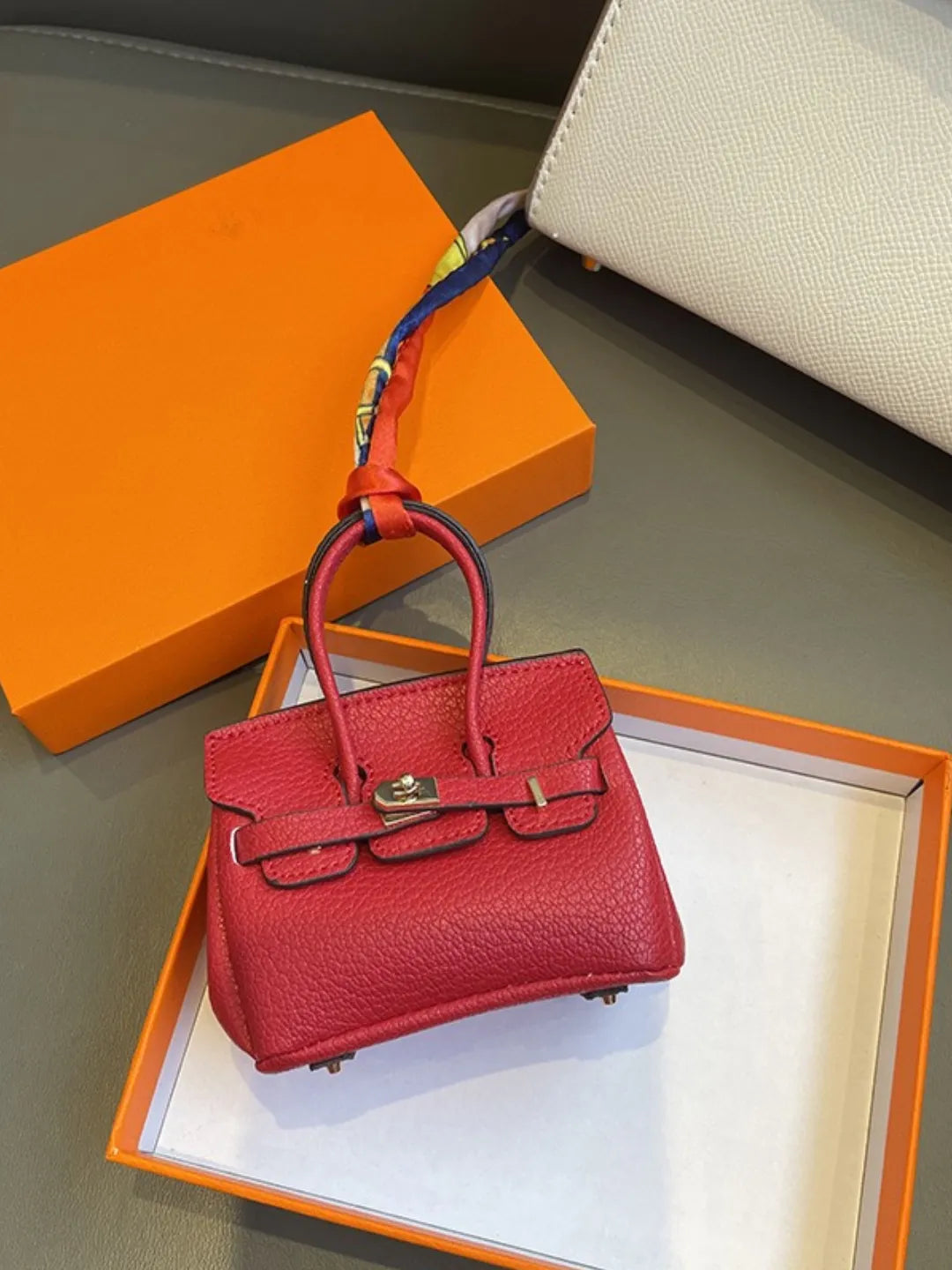 LIPSTICK MINI BAG