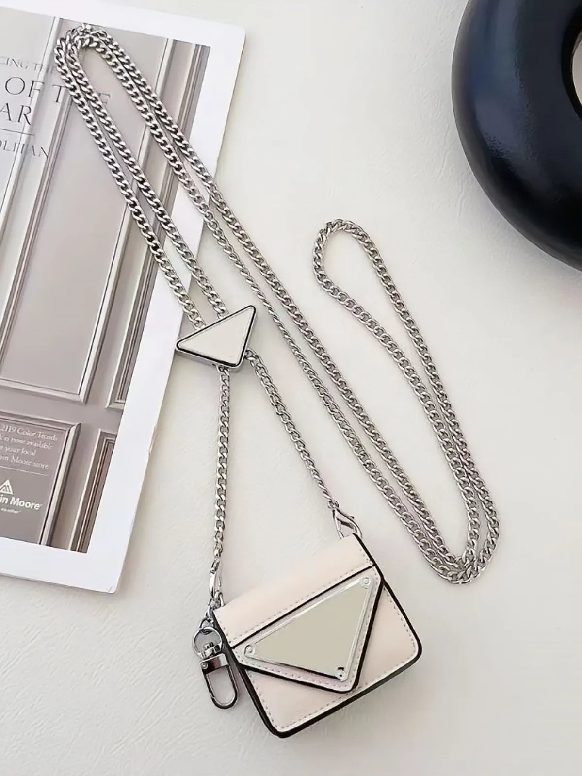 LONG CHAIN EARBUDS