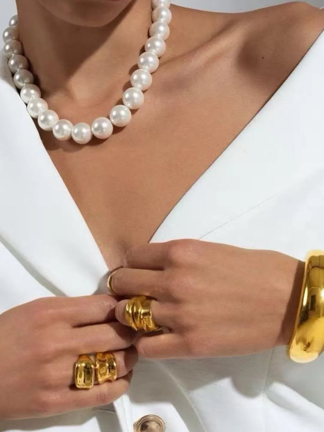 BOUTIQUE FRENCH DOLPHIN SET