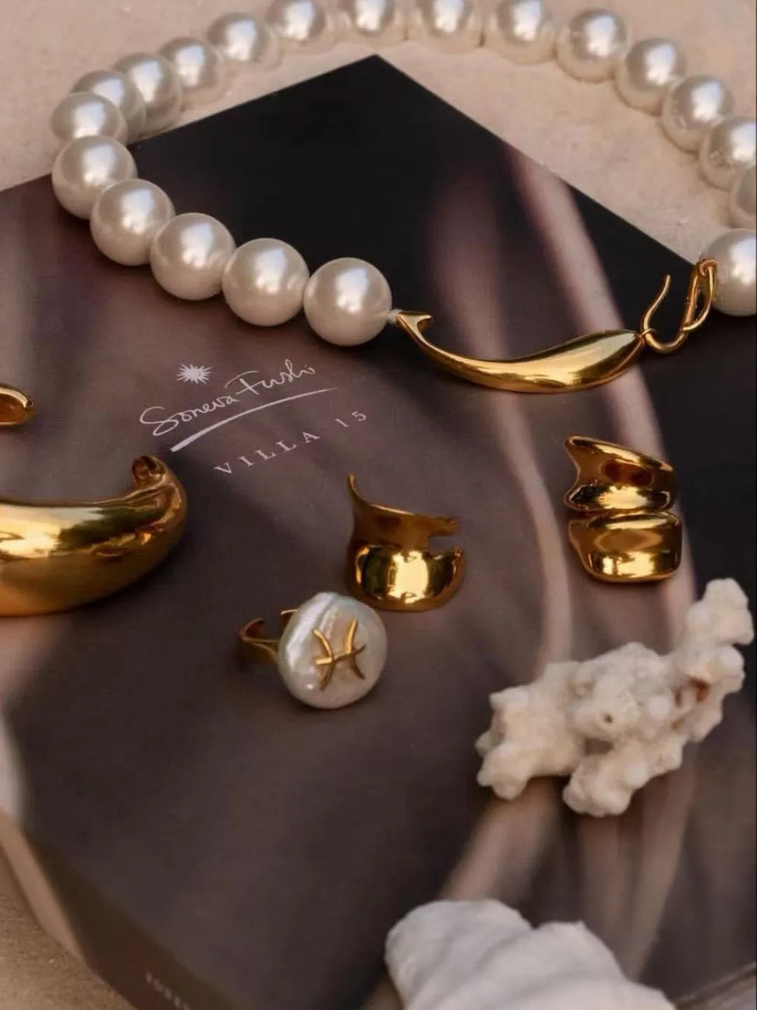 BOUTIQUE FRENCH DOLPHIN SET