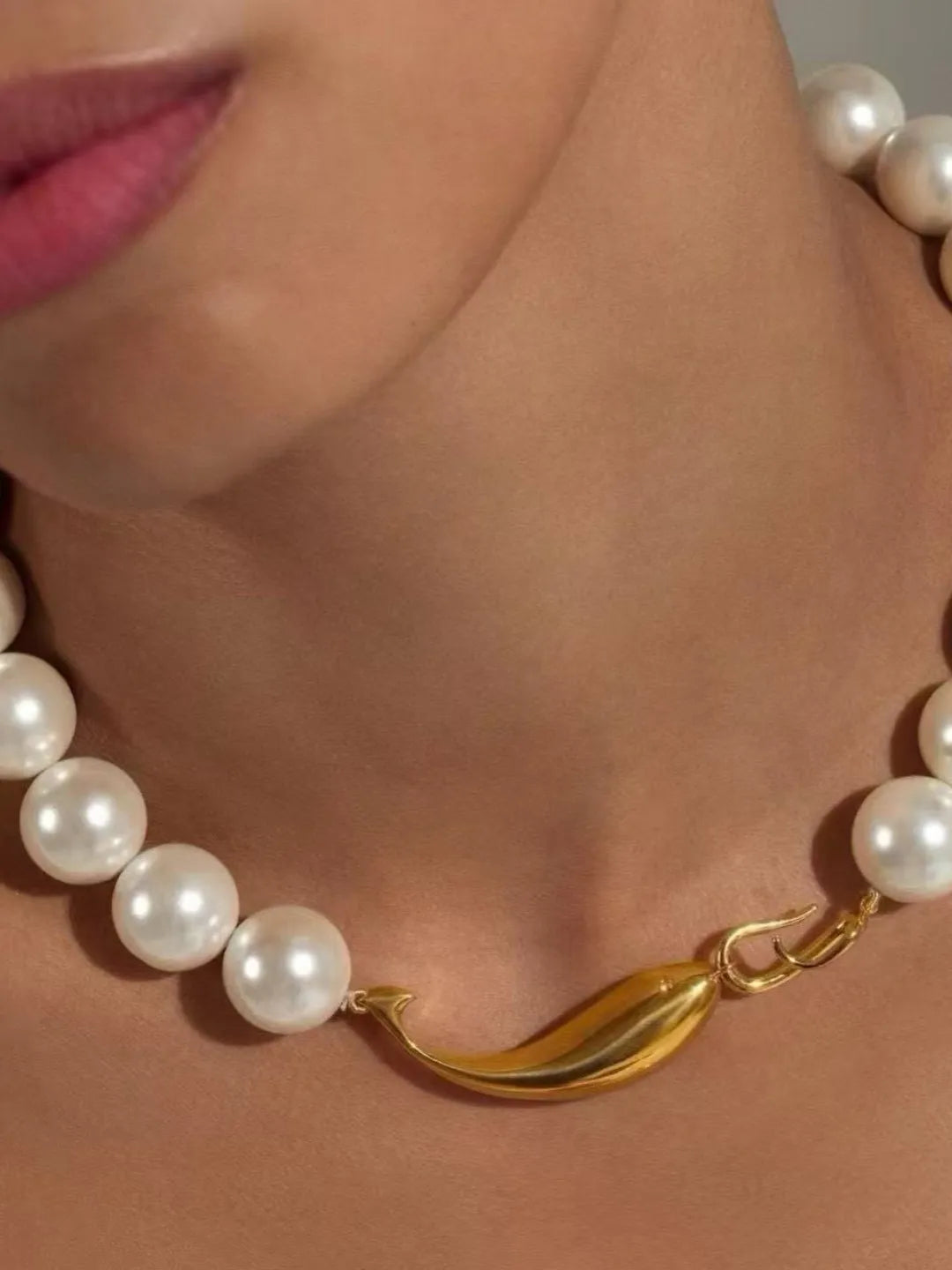 BOUTIQUE FRENCH DOLPHIN SET