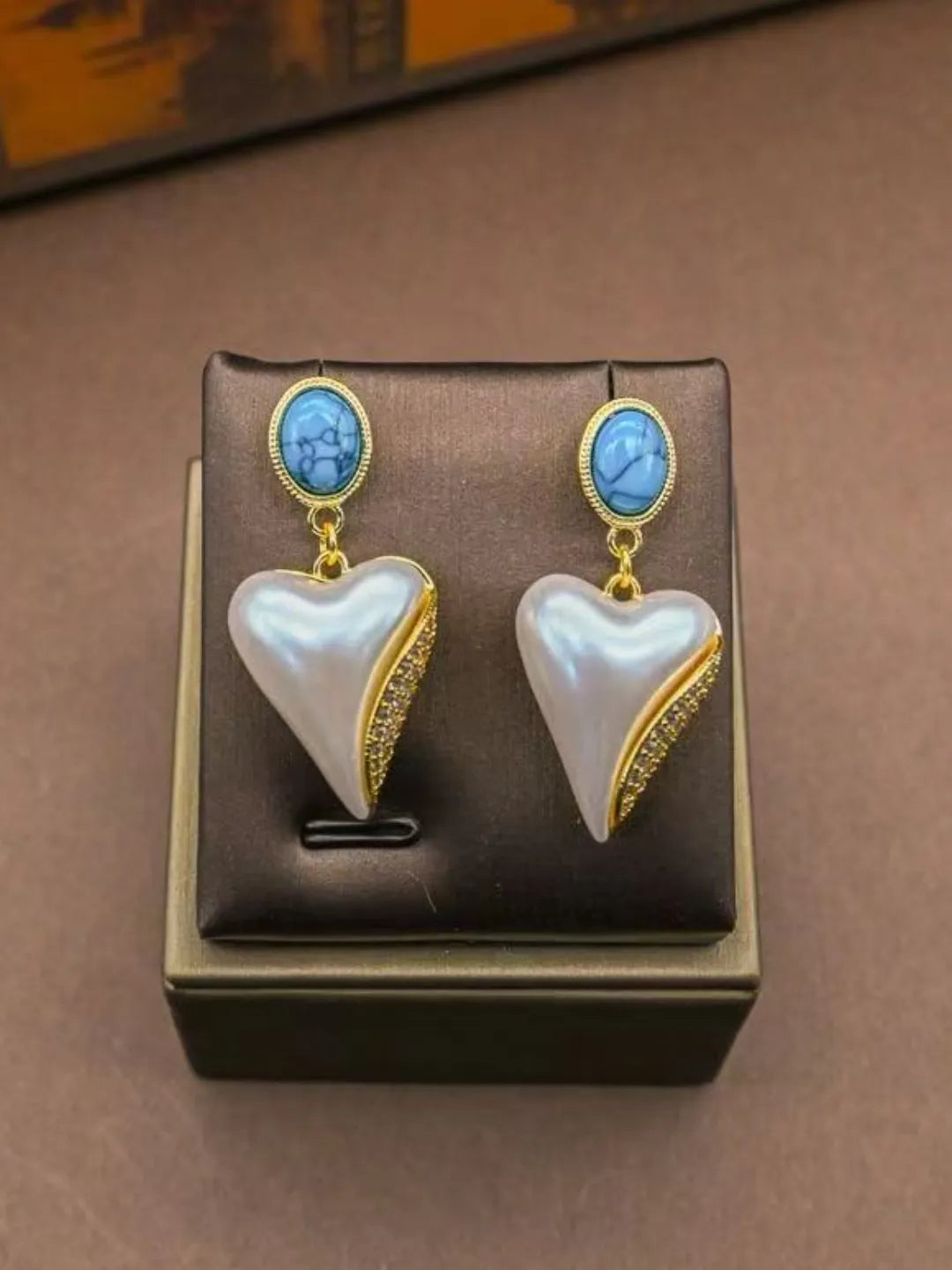 VINTAGE HEART NECKLACE