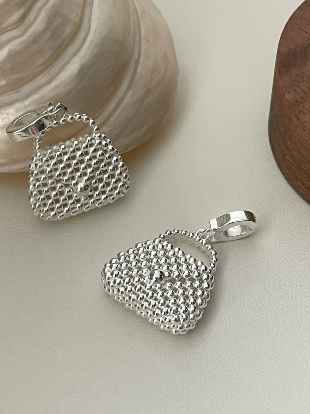 SWEET WOVEN BAG PENDANT