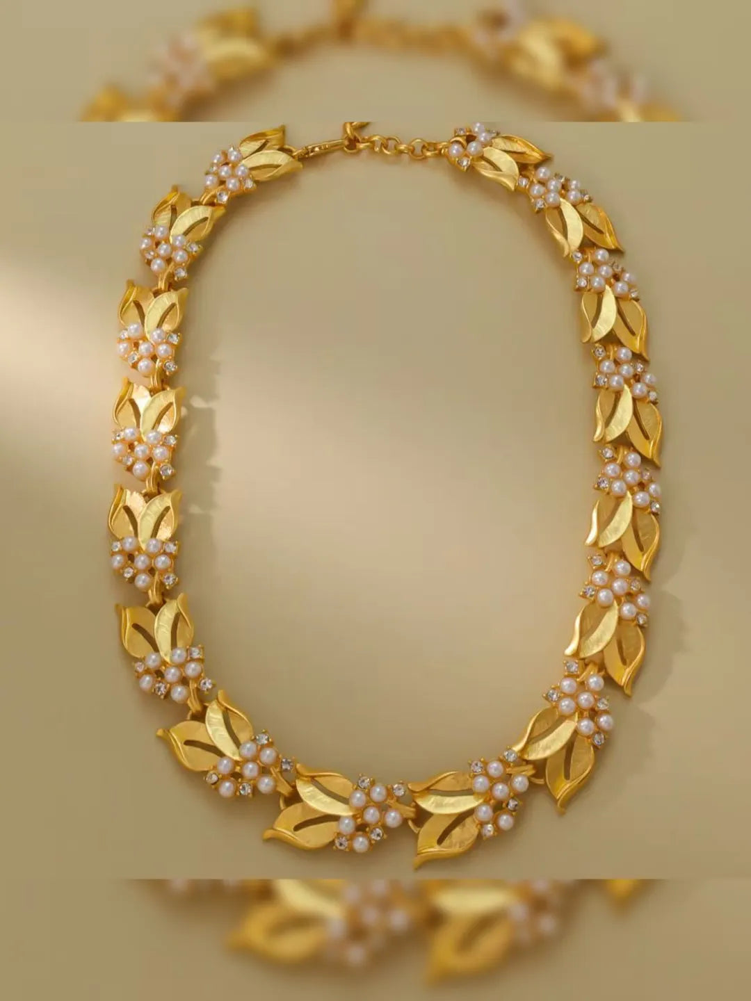 GOLDEN HARVEST NECKLACE