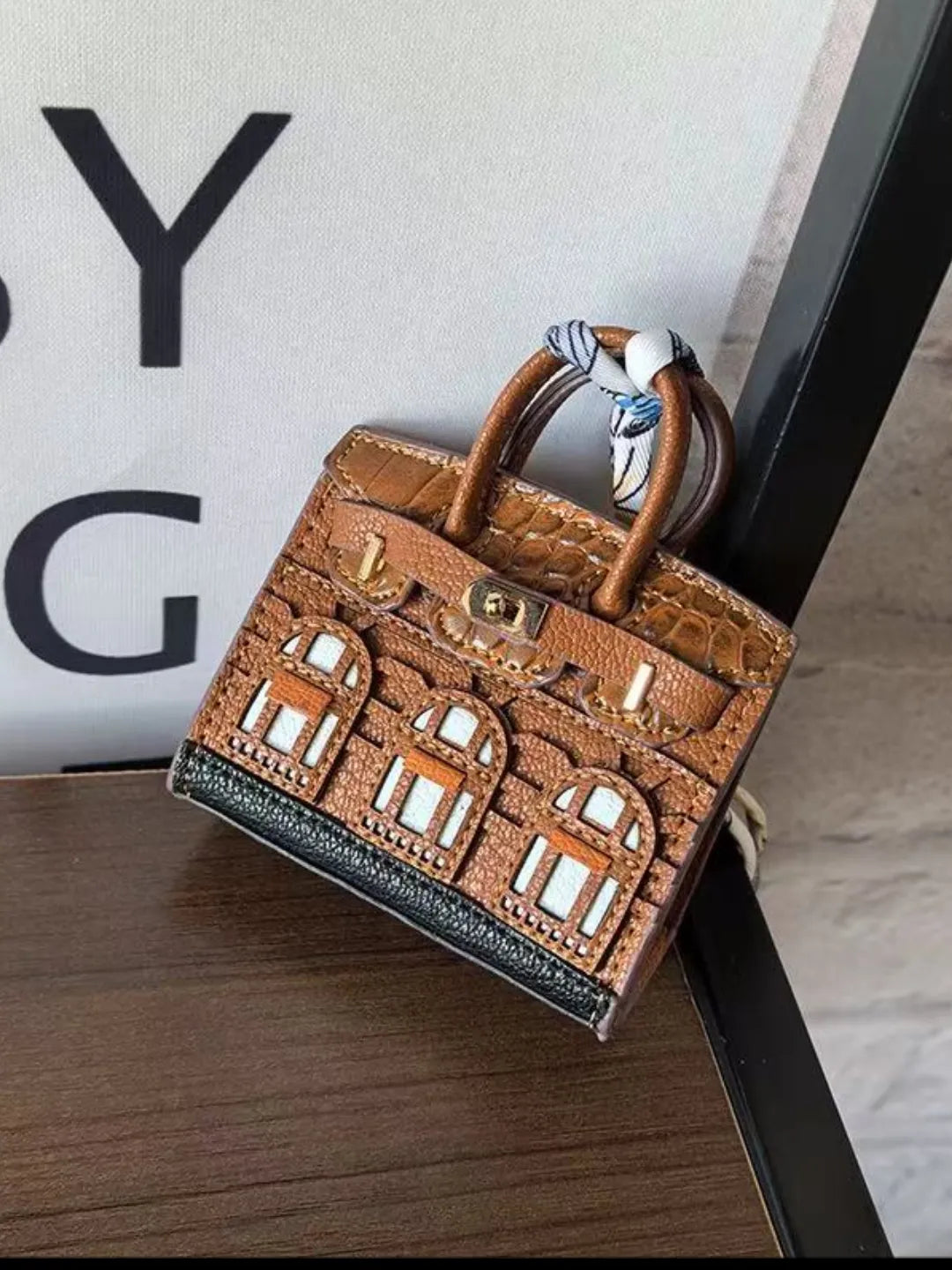 HOUSE MINI BAG