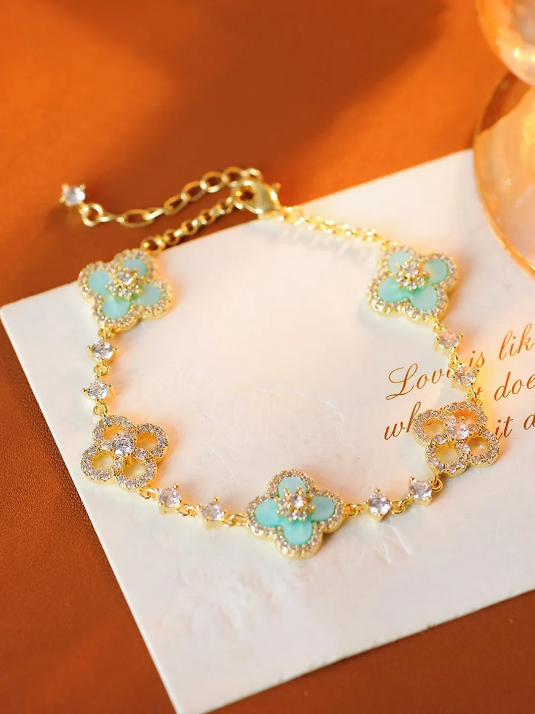 CELESTE PEARL BRACELET