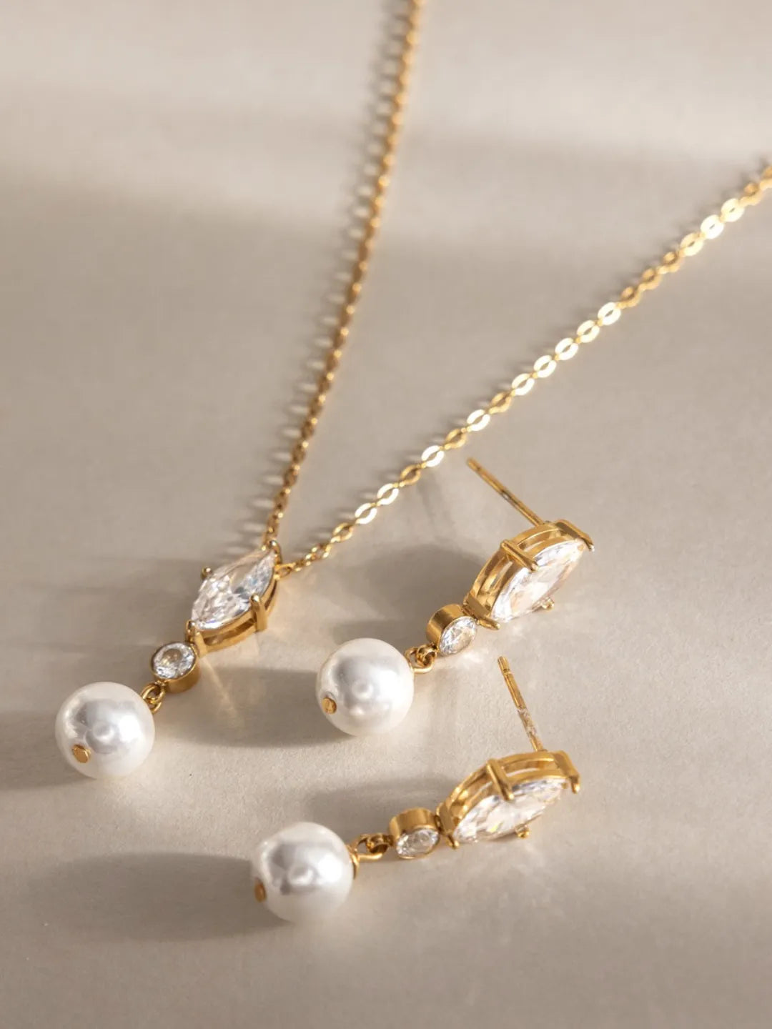 LUCIA PEARL SET