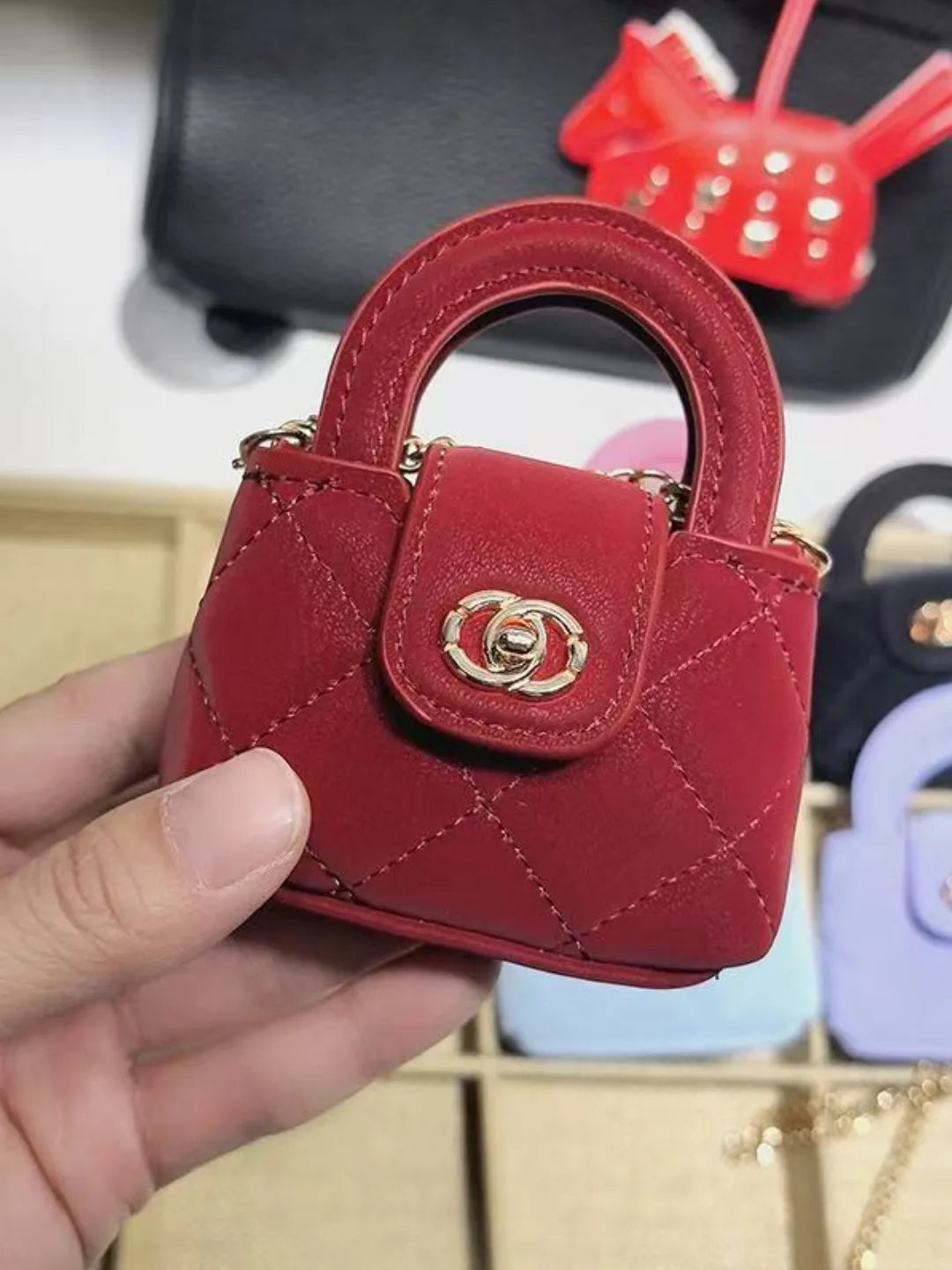 NOIR QUILTED MINI BAG