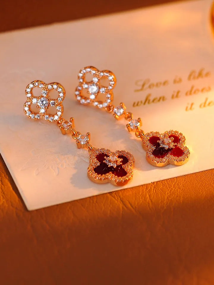 RUBY CLOVER DROP