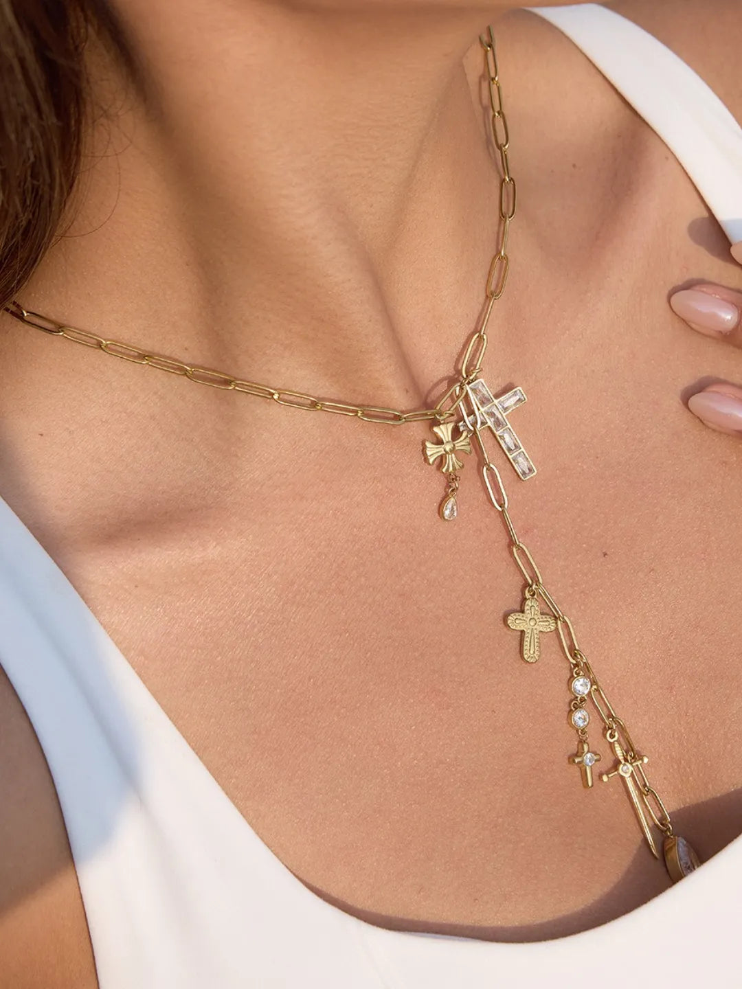 VINTAGE CROSS NECKLACE
