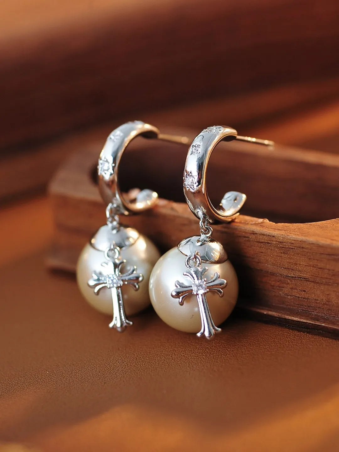 CROSS PEARL EARRINGS