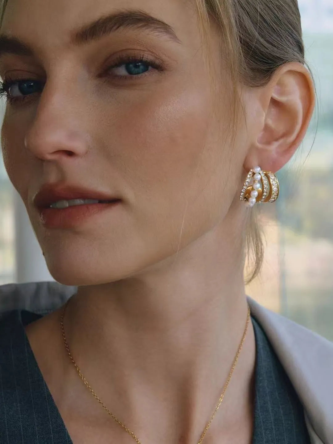 PEARL LAYER STUDS