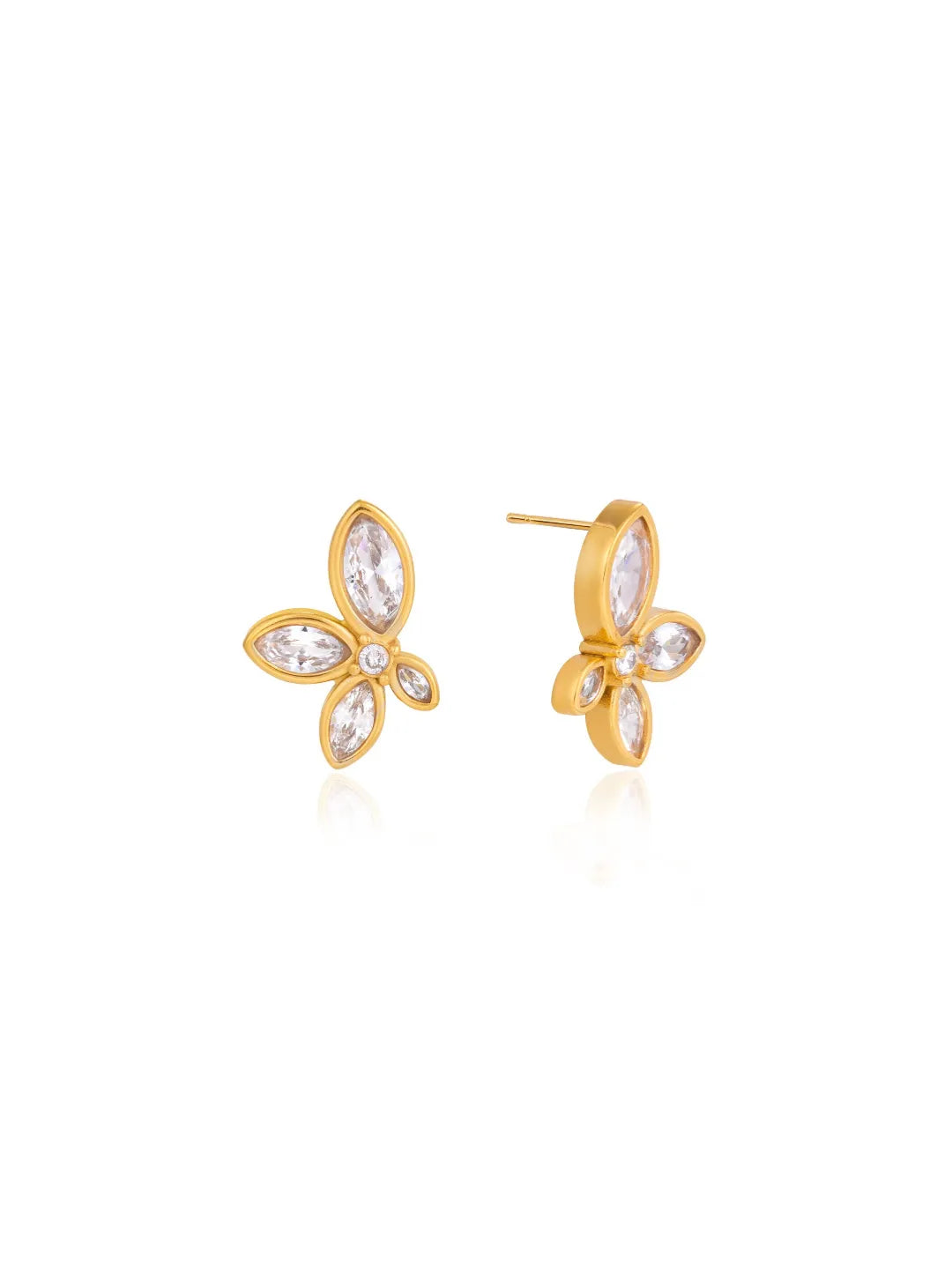 WHITE FLOWER STUDS
