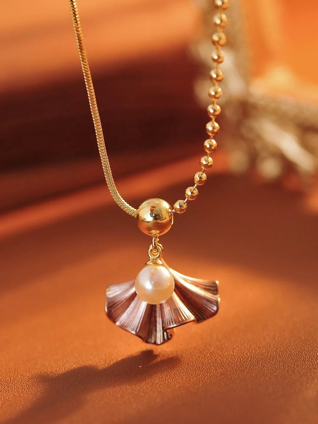 ENAMEL GINKGO PEARL