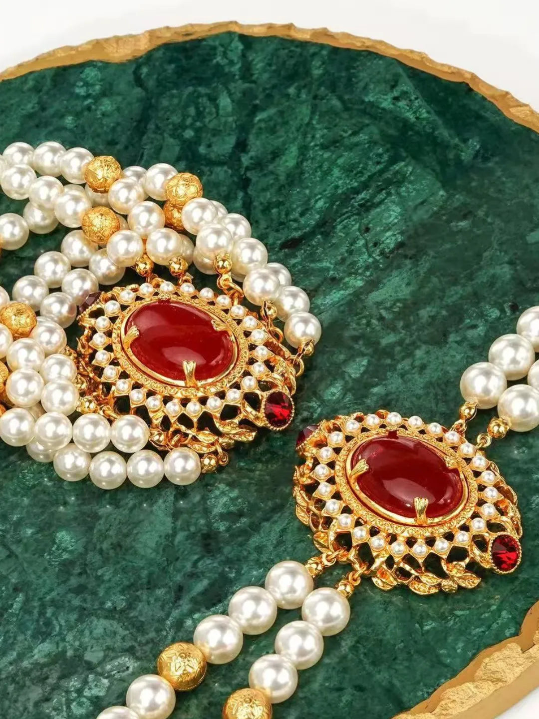 VINTAGE PEARL SET