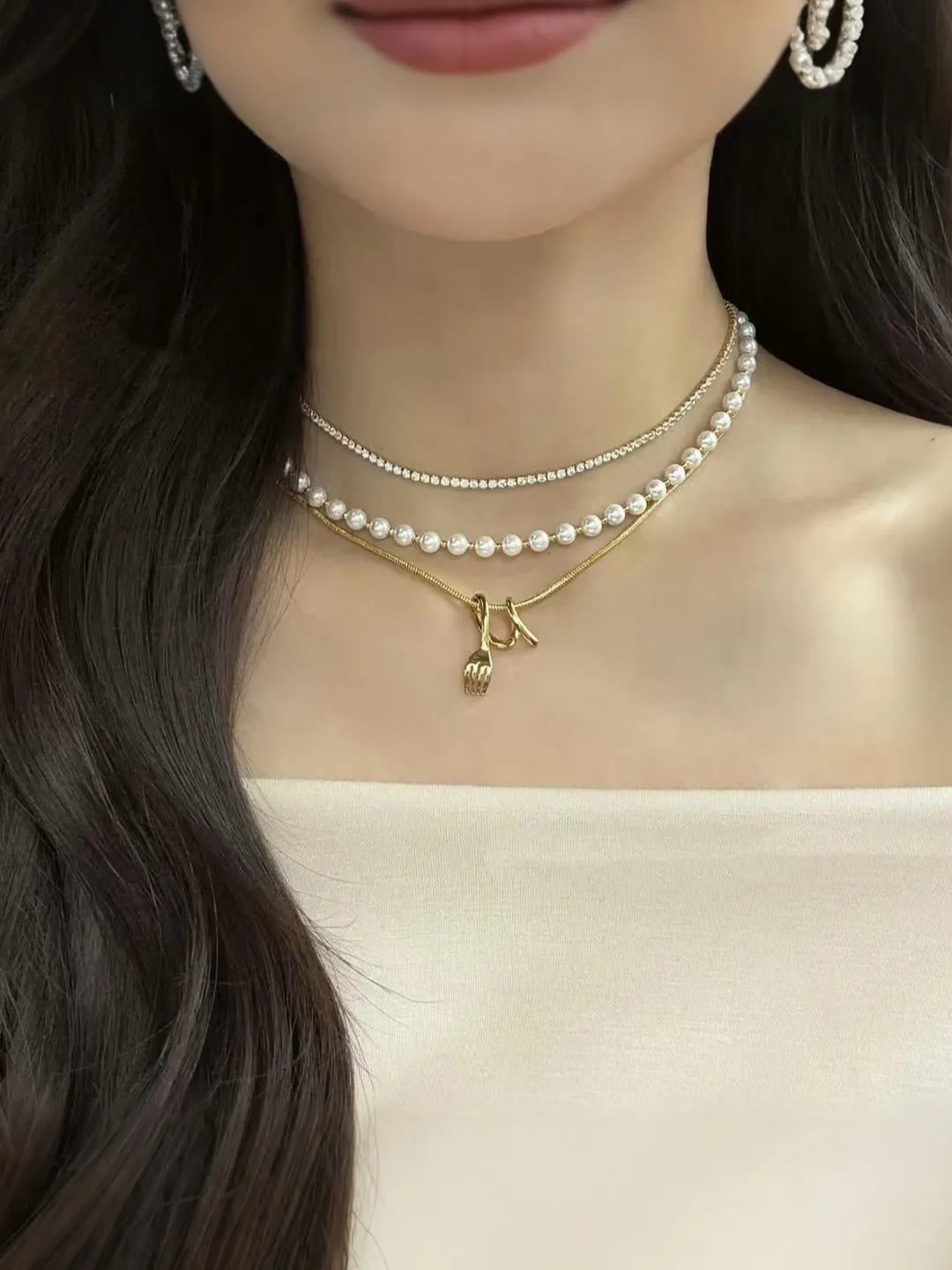 LOLA FORK NECKLACE