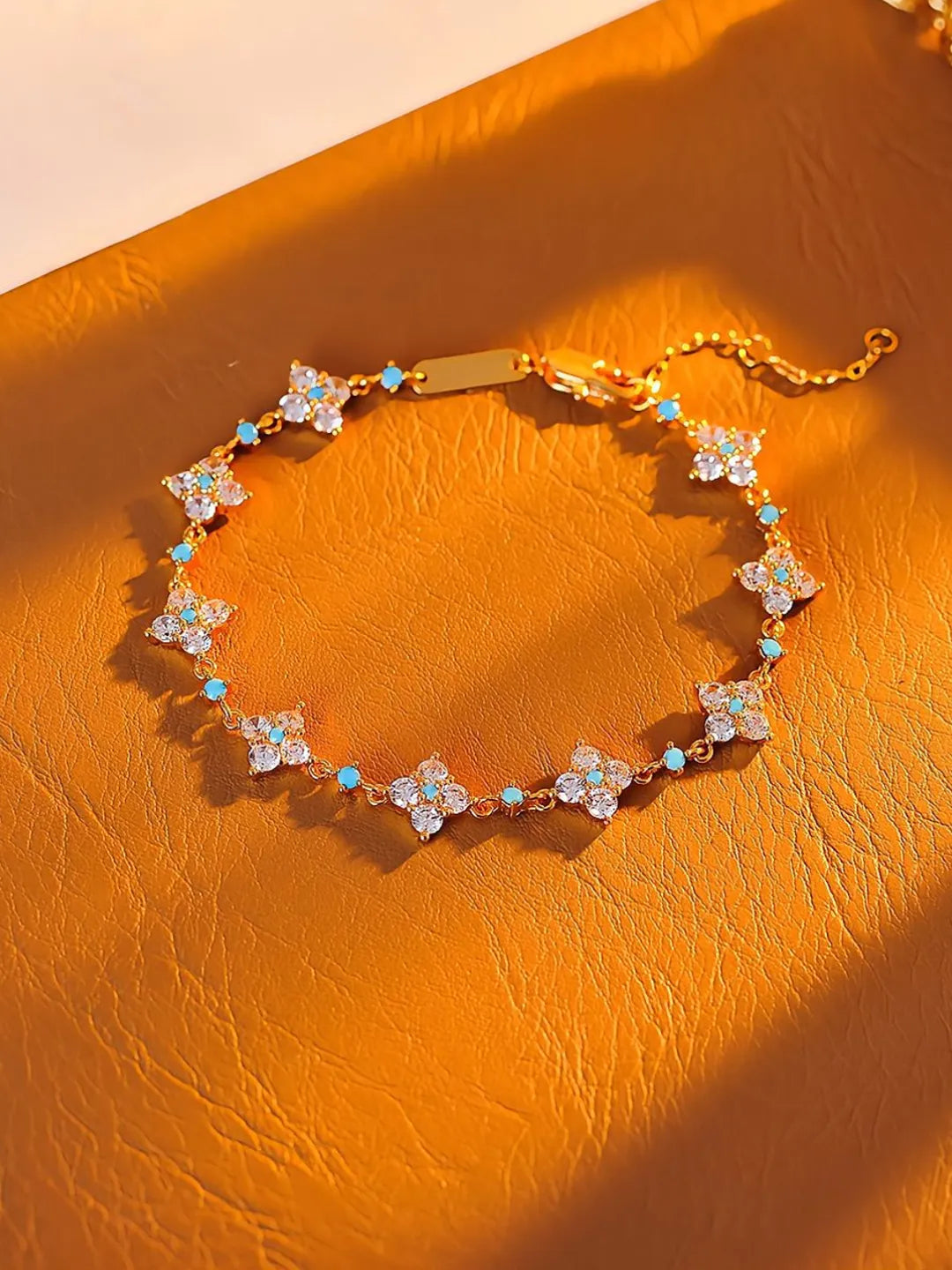 FOUR-LEAF BRACELET