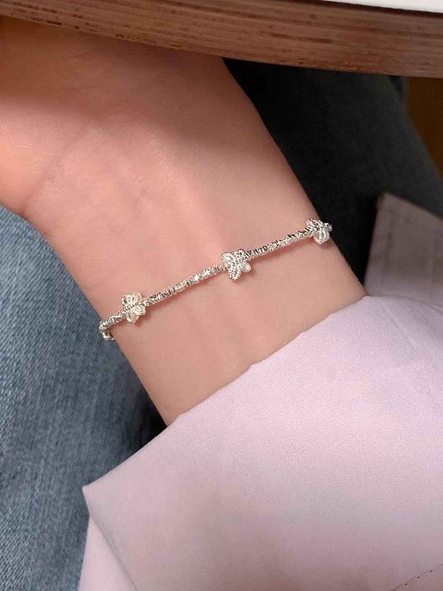 WRIST WHISPER