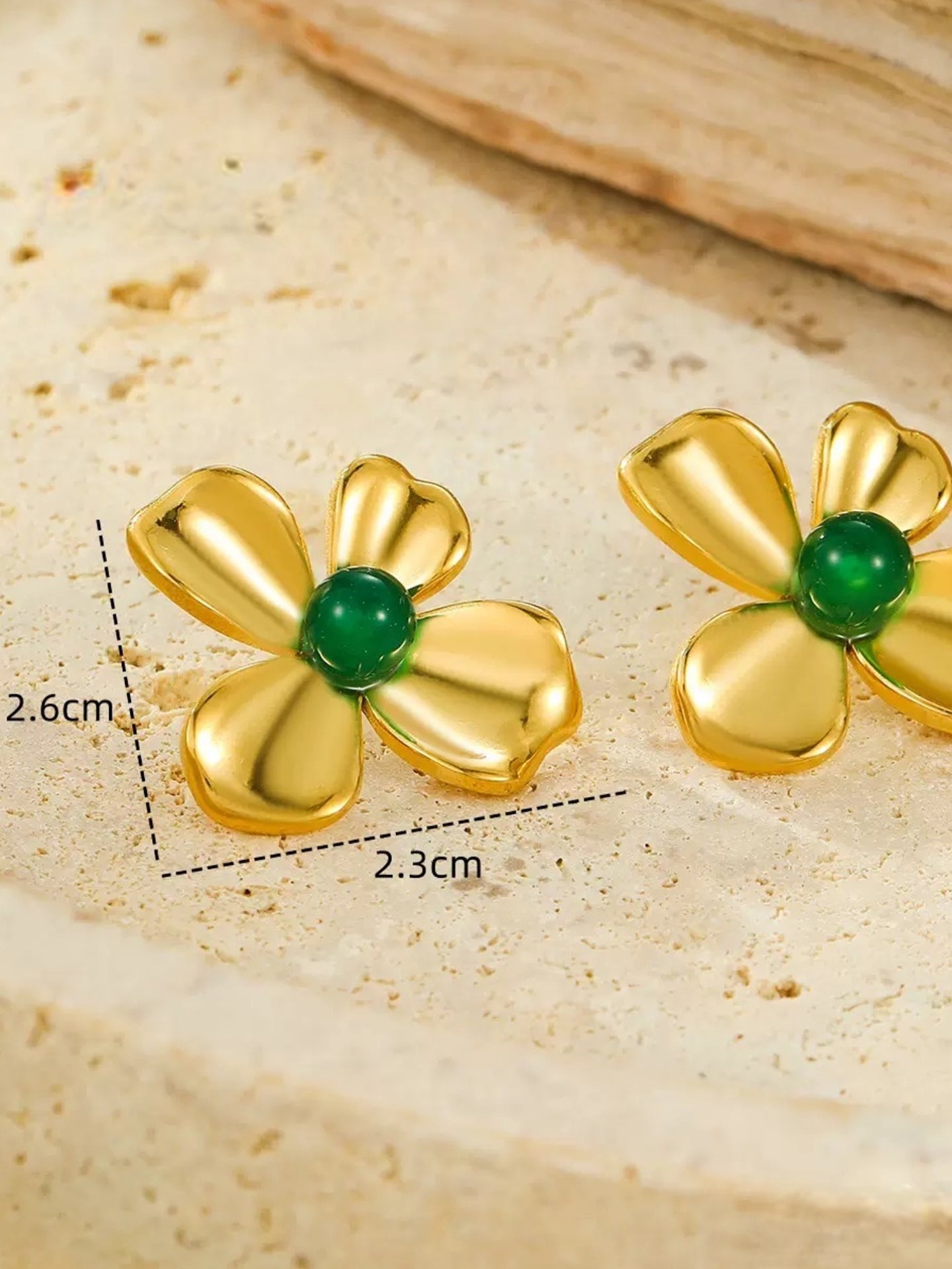 PETAL EARRINGS
