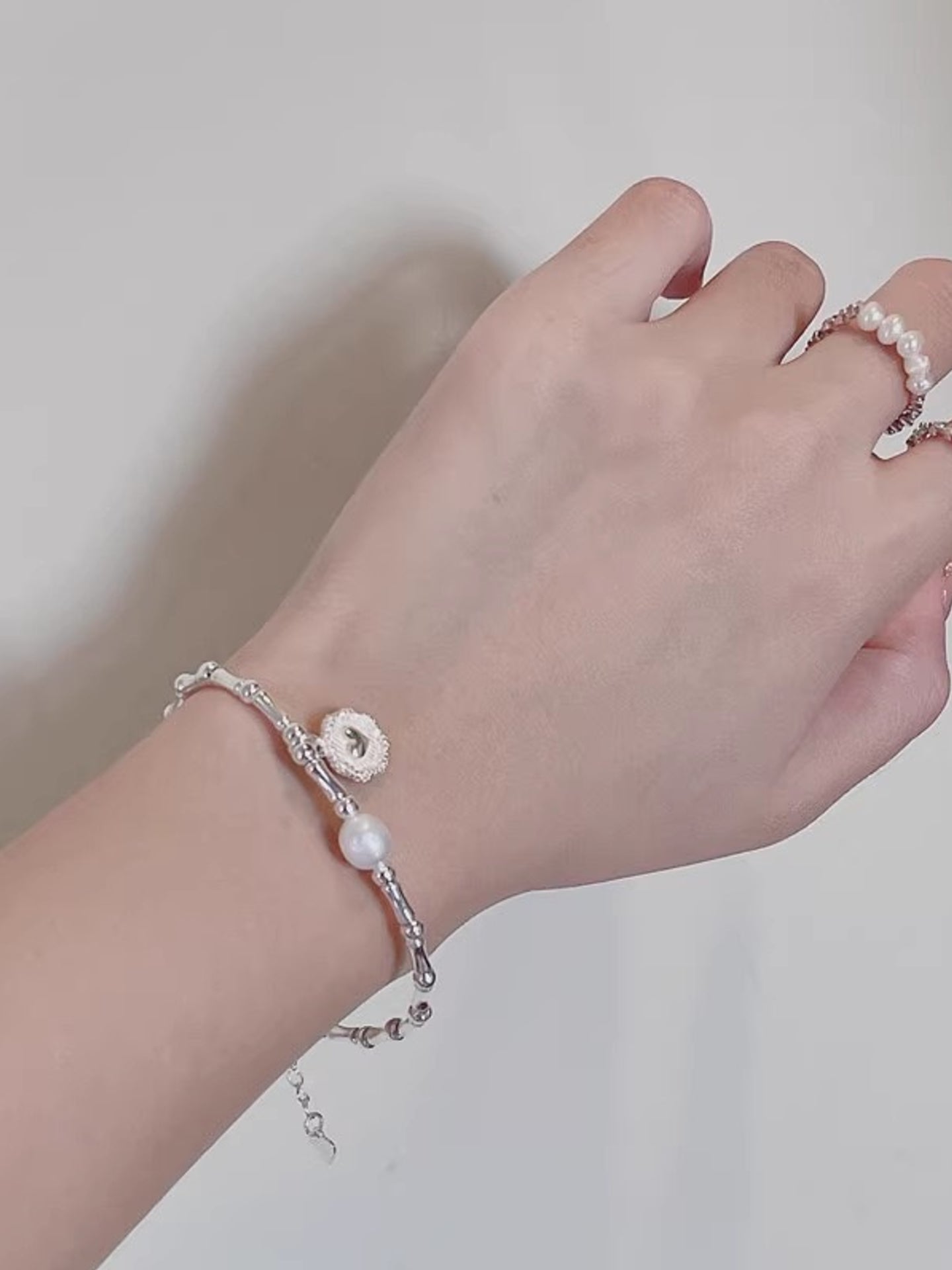 KNOTTED LOVE CIRCLE