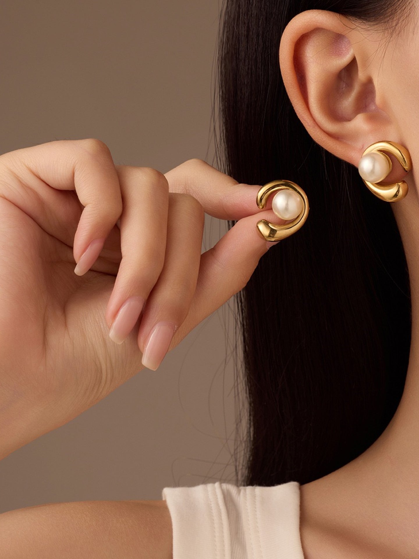 LUCKY PEARL EARRINGS