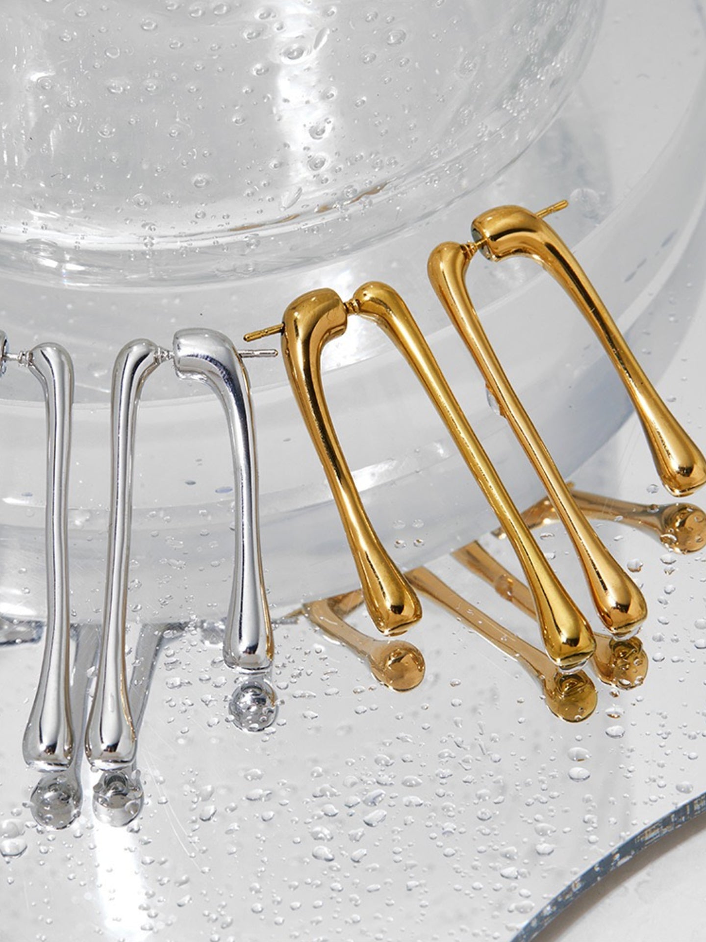 GEOMETRIC EARRINGS