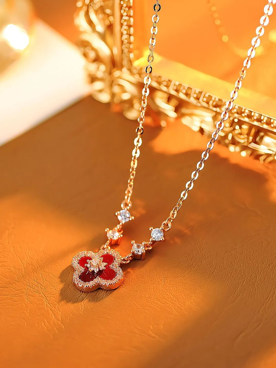 PINK CLOVER NECKLACE