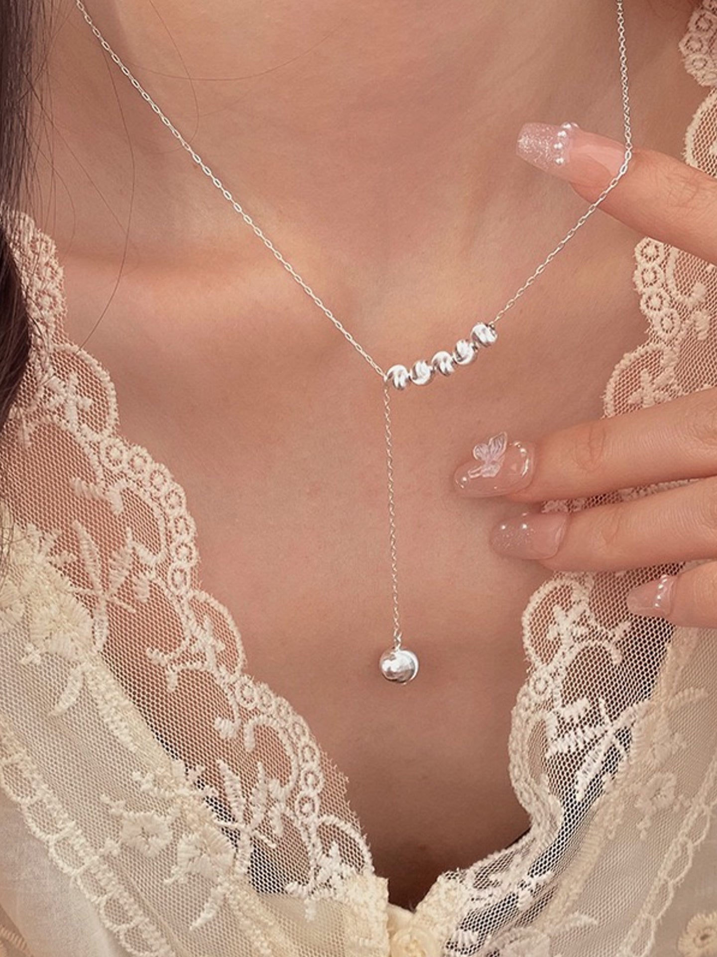 CAT'S EYE TASSEL NECKLACE