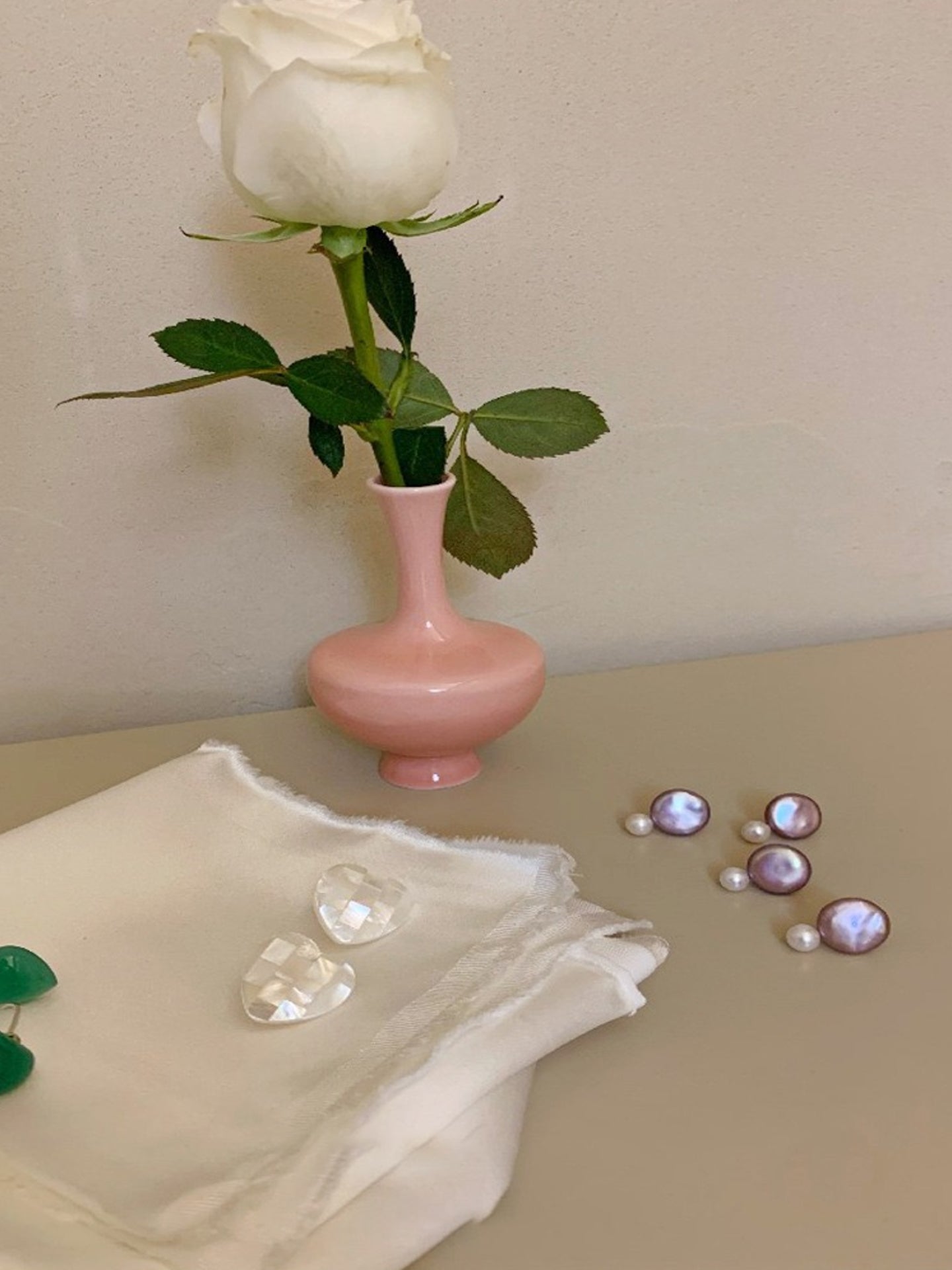 HEART STUD EARRINGS