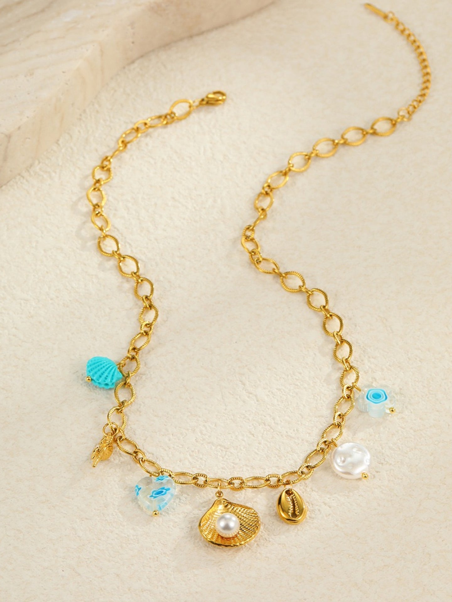 DOPAMINE OCEAN NECKLACE