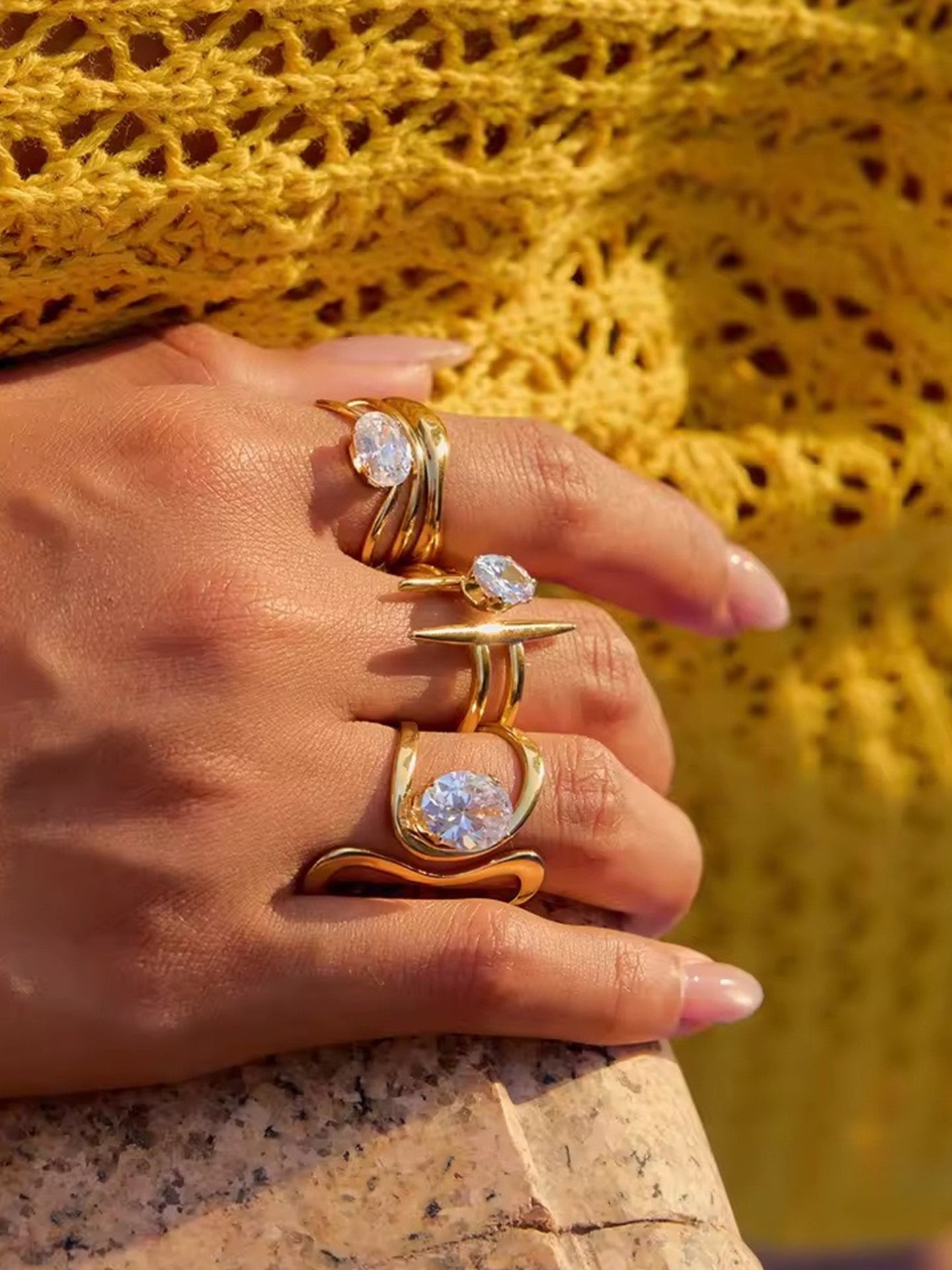 ZIRCON RING SET
